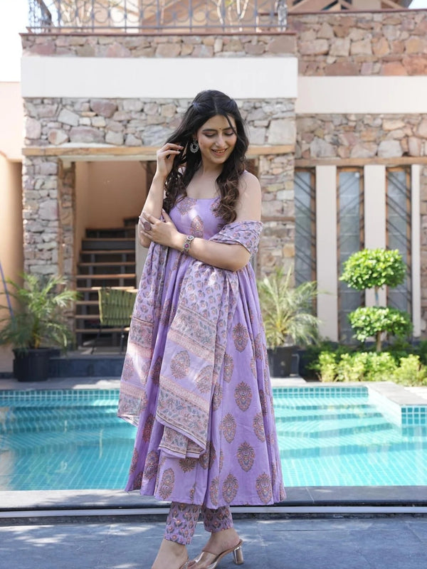 Royal Purple Viscose Rayon Anarkali Kurta Set with Elegant Flow