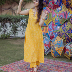 Yellow Cotton Kurta Set with Easy Everyday Comfort