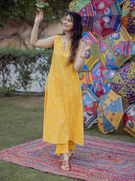 Yellow Cotton Kurta Set with Easy Everyday Comfort