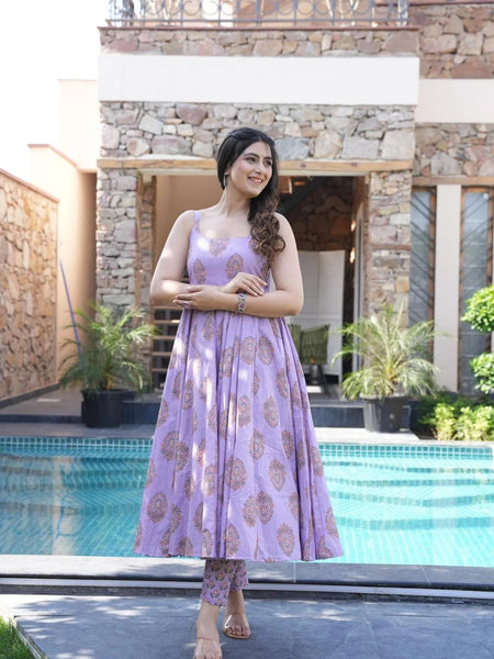 Royal Purple Viscose Rayon Anarkali Kurta Set with Elegant Flow