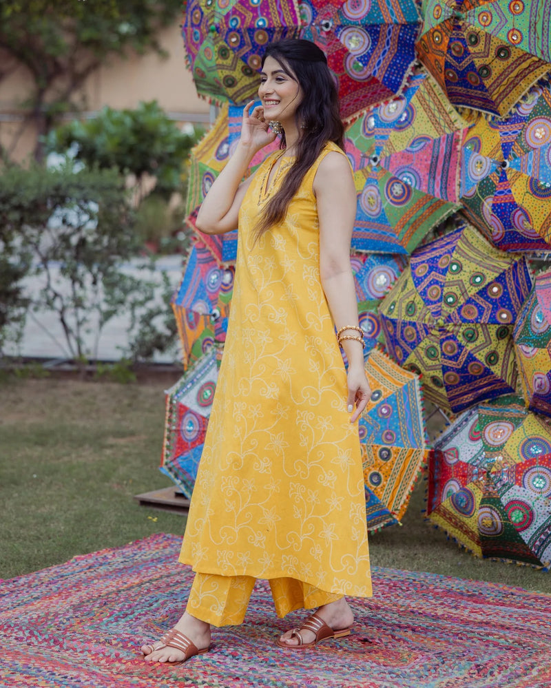 Yellow Cotton Kurta Set with Easy Everyday Comfort