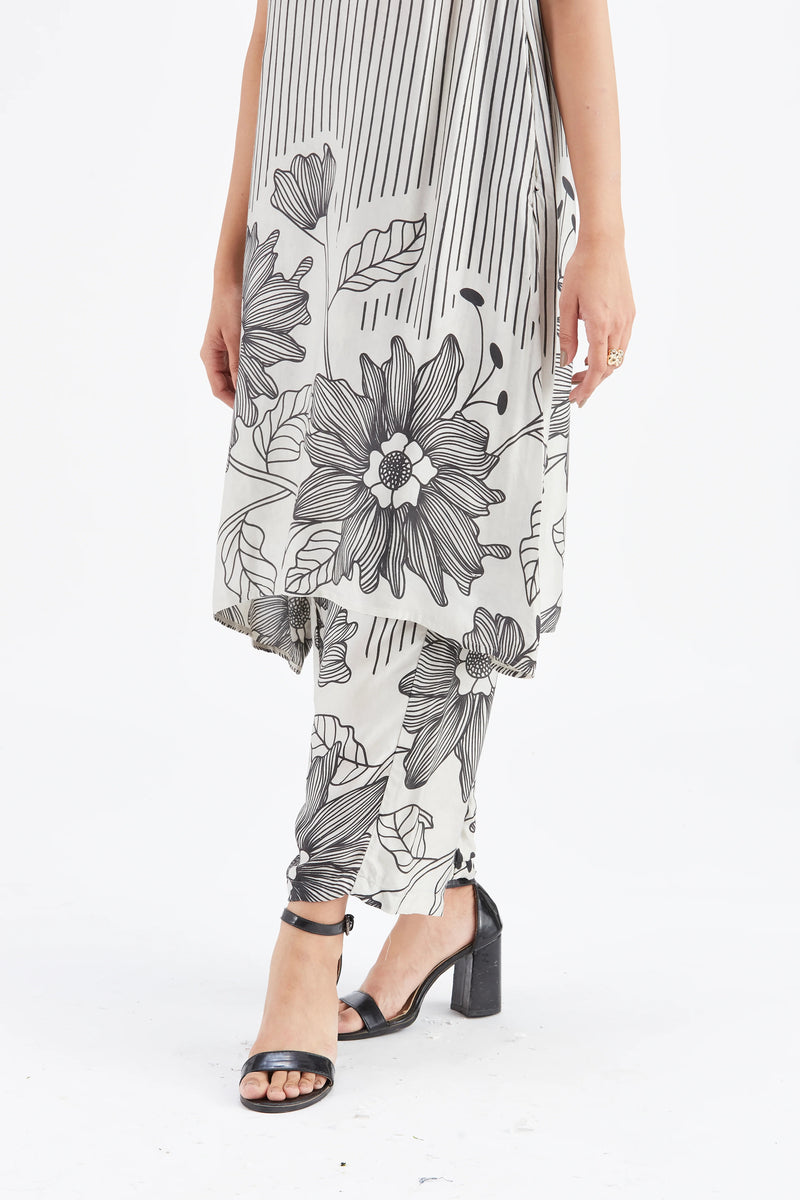 Women White Viscose Rayon Kurta Set for Daily & Casual Wear