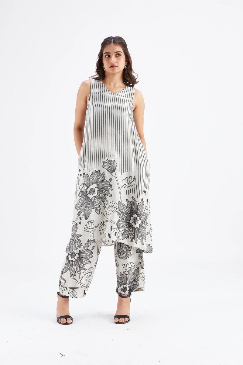 Women White Viscose Rayon Kurta Set for Daily & Casual Wear