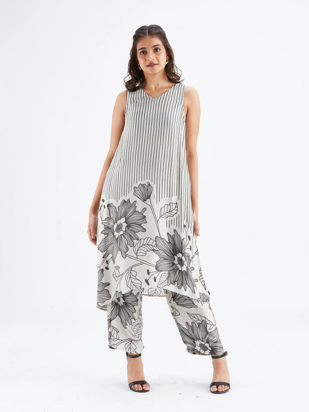 Women White Viscose Rayon Kurta Set for Daily & Casual Wear