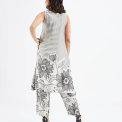 Women White Viscose Rayon Kurta Set for Daily & Casual Wear