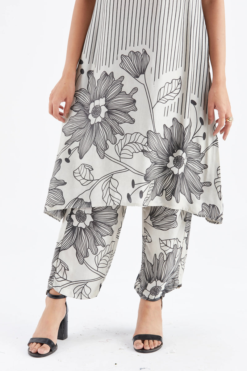 Women White Viscose Rayon Kurta Set for Daily & Casual Wear