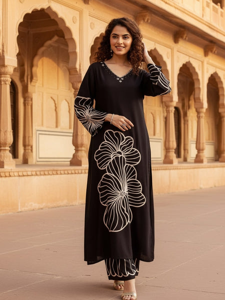 Women’s Black Kurta Set