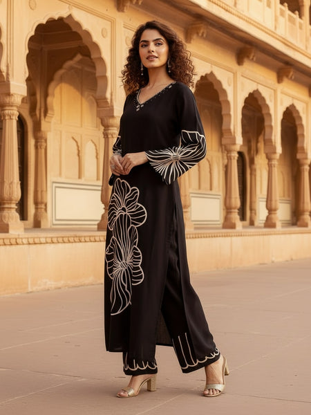 Women’s Black Kurta Set