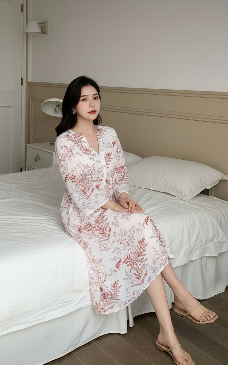 Women White Printed Loose Midi Dress sitting