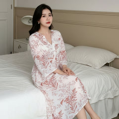 Women White Printed Loose Midi Dress sitting