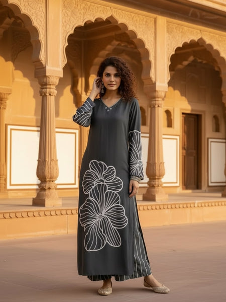 Women’s Grey Kurta Set