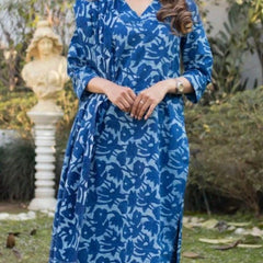 Women Blue Viscose Rayon Kurta Set for Daily & Festive Wear