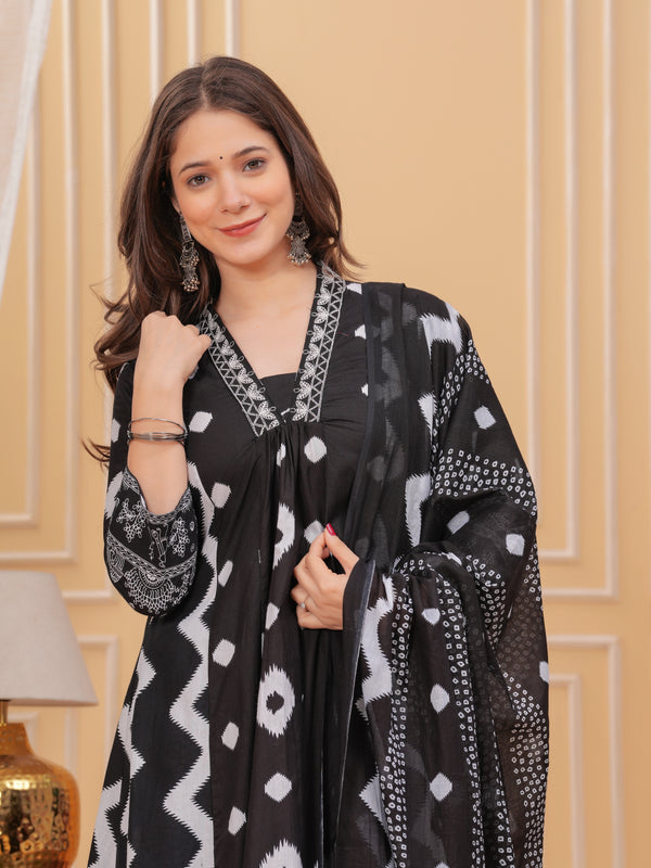 Black Cotton Anarkali Kurta Set – Elegant & Comfortable Ethnic Wear