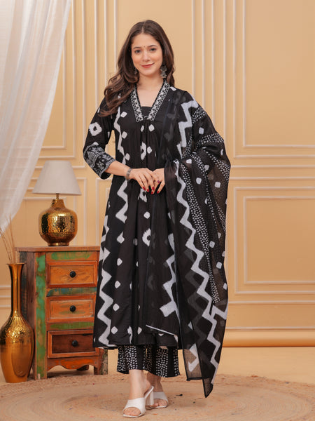 Black Cotton Anarkali Kurta Set – Elegant & Comfortable Ethnic Wear
