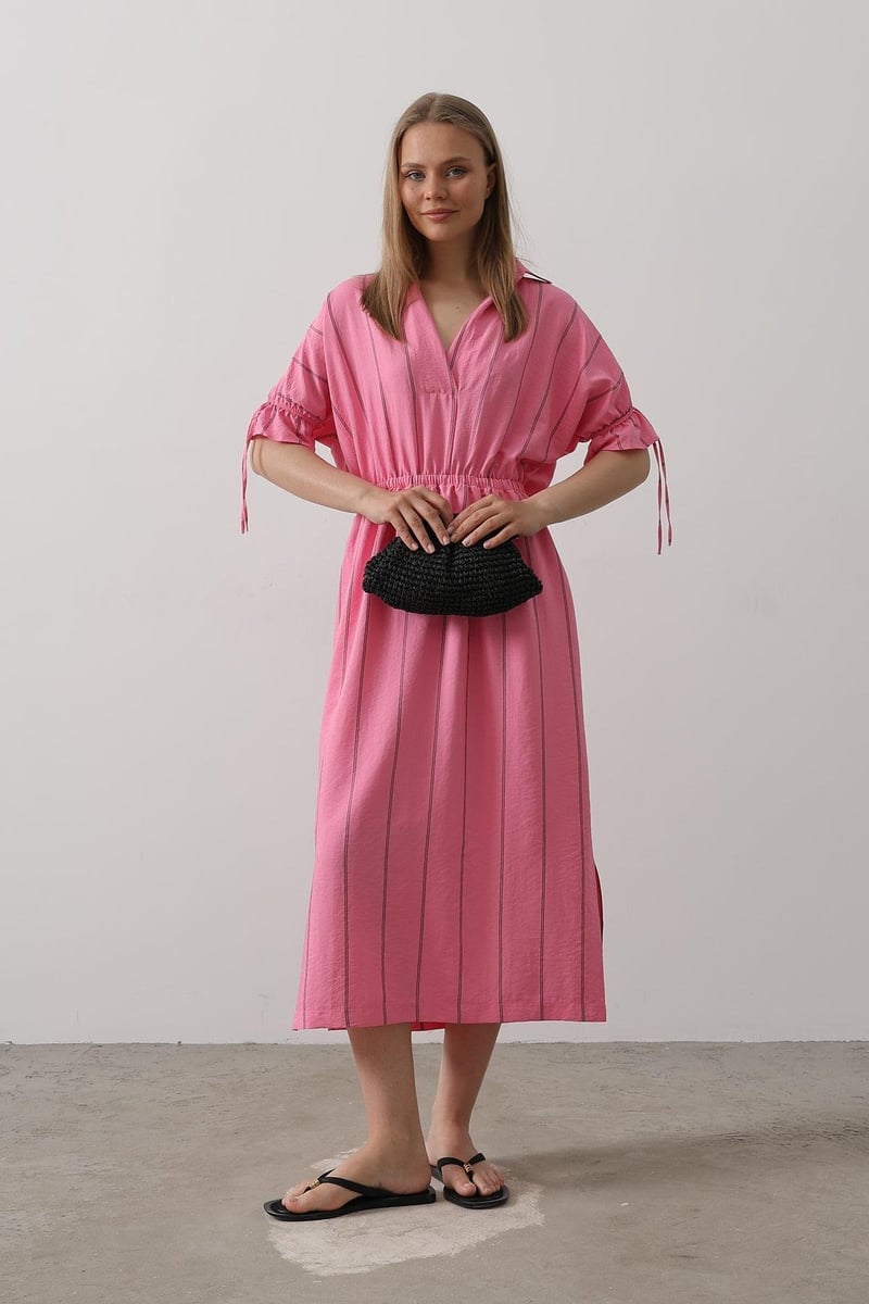 Women casual pink rayon dress look
