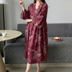 Women Magenta Printed Midi Dress Side