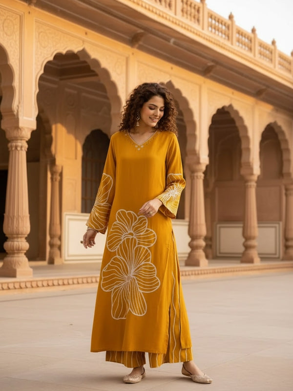 Women’s Yellow Kurta Set